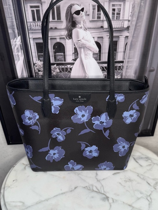 kate spade Handbags - Kate Spade Black Multi Color Poppy Handbag 11/15